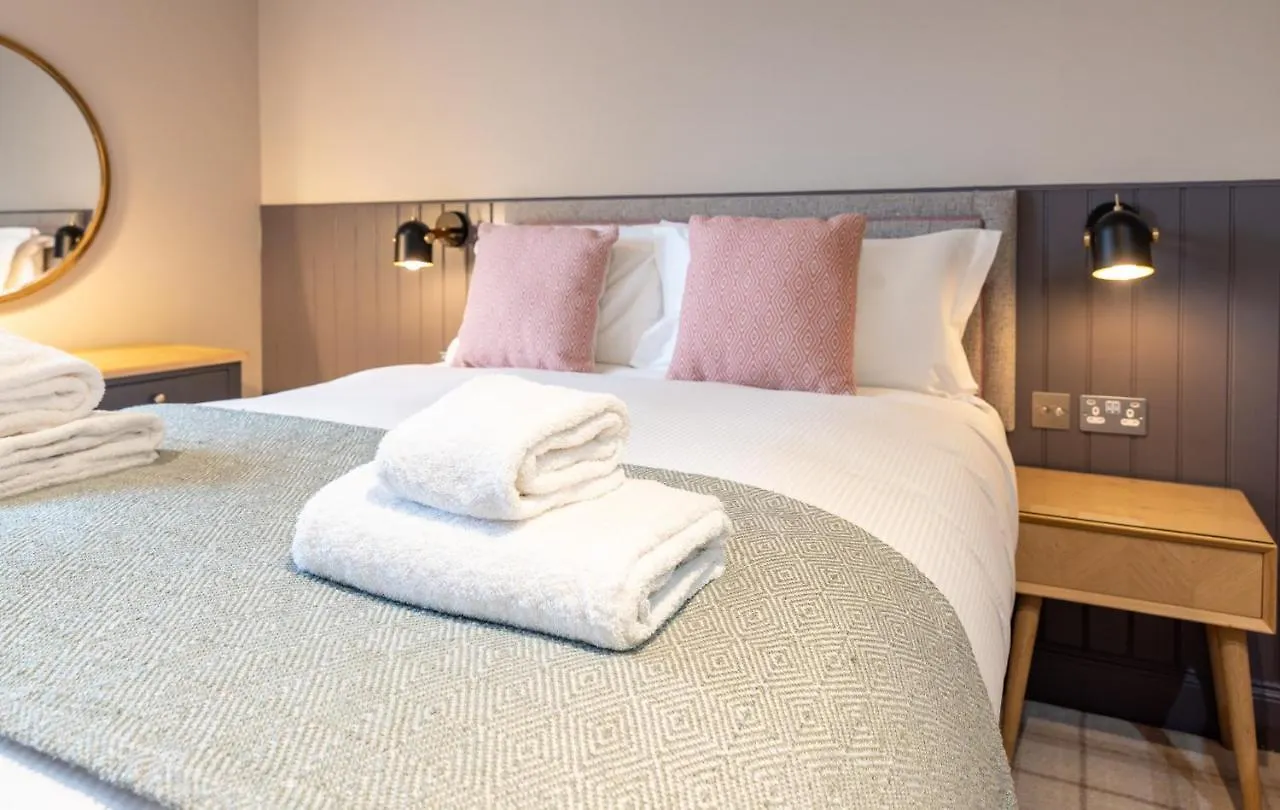 The Lawrance Luxury Aparthotel - Harrogate 4*,  United Kingdom